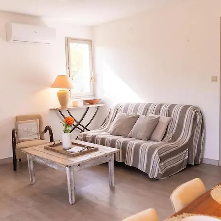 Apartment Cosy A Portissol Avec Jardinet Sanary-sur-Mer