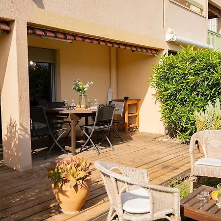 Cosy à Portissol Avec Jardinet * Sanary-sur-Mer